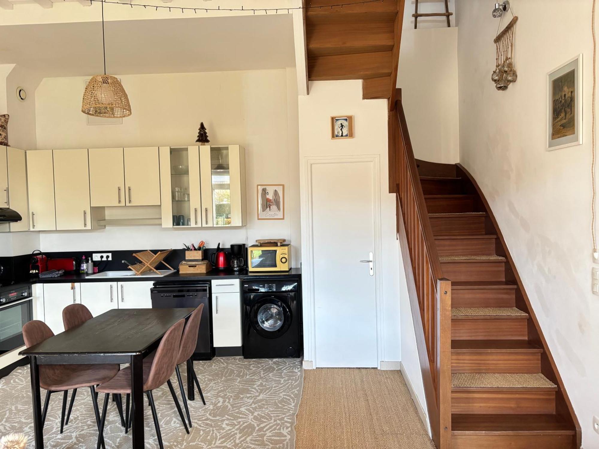 Les Douves Duplex 5 Personnes Lumineux Avec Jardin Et Terrasse Amenagee , Vue Sur Chateau A 5Mn De La Mer, Proche Omaha Beach Et Bayeux Commes Exterior photo